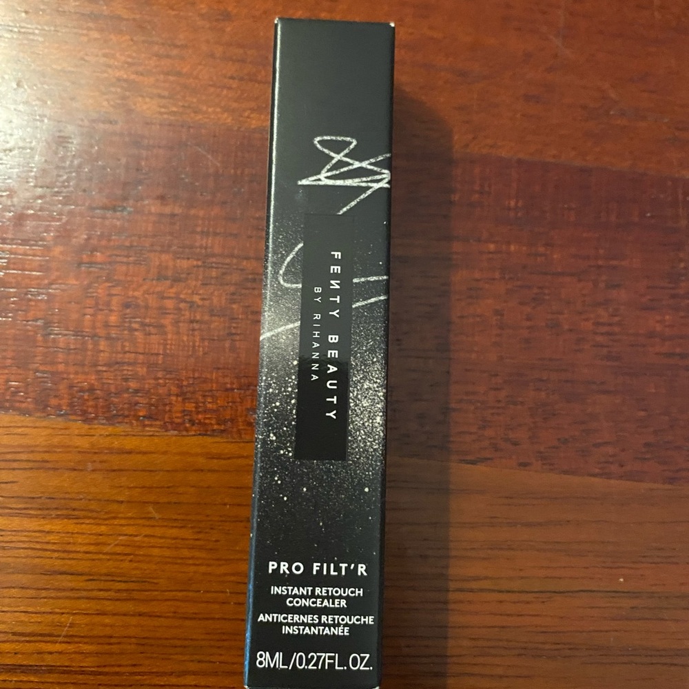Fenty Beauty PRO FILT'R INSTANT RETOUCH CONCEALER - new never opened